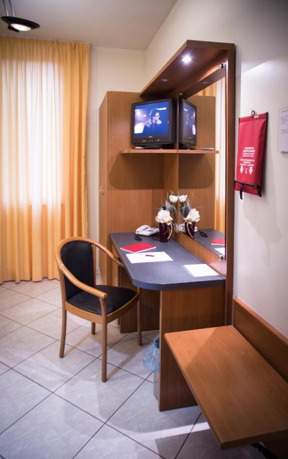 Alloggi Vitale Cesano Maderno Exteriér fotografie